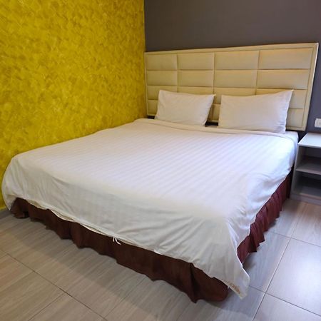 Fortune Hotel ยะโฮร์บาห์รู ภายนอก รูปภาพ